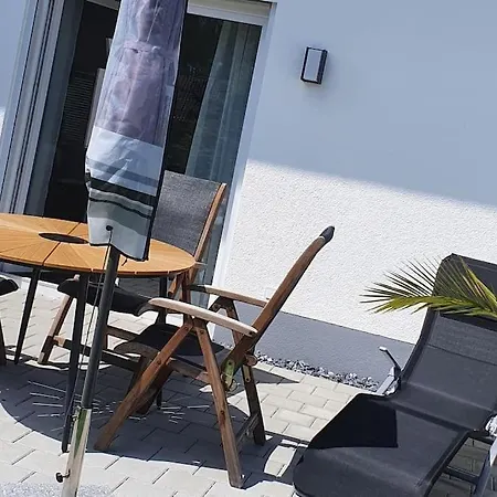 Neue Bodenseeferienwohnung Mit Terrasse Und Garten * Uhldingen-Muehlhofen