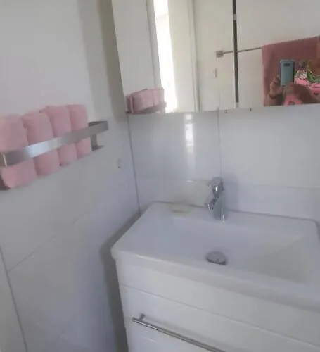 Neue Bodenseeferienwohnung Mit Terrasse Und Garten Lejlighed Uhldingen-Mühlhofen